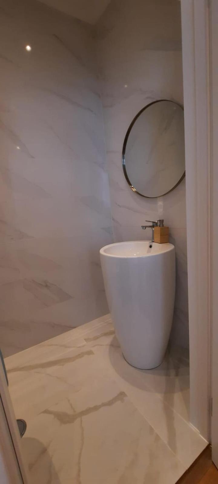 شقة Apartamento Em Alvalade Lisboa المظهر الخارجي الصورة